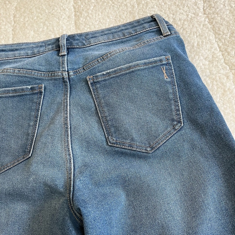 High Rise Straight Crop jeans - Picture 14 of 15